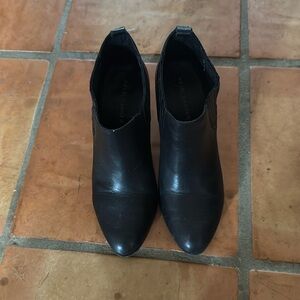 Black leather, Kelsi Dagger booties size 8